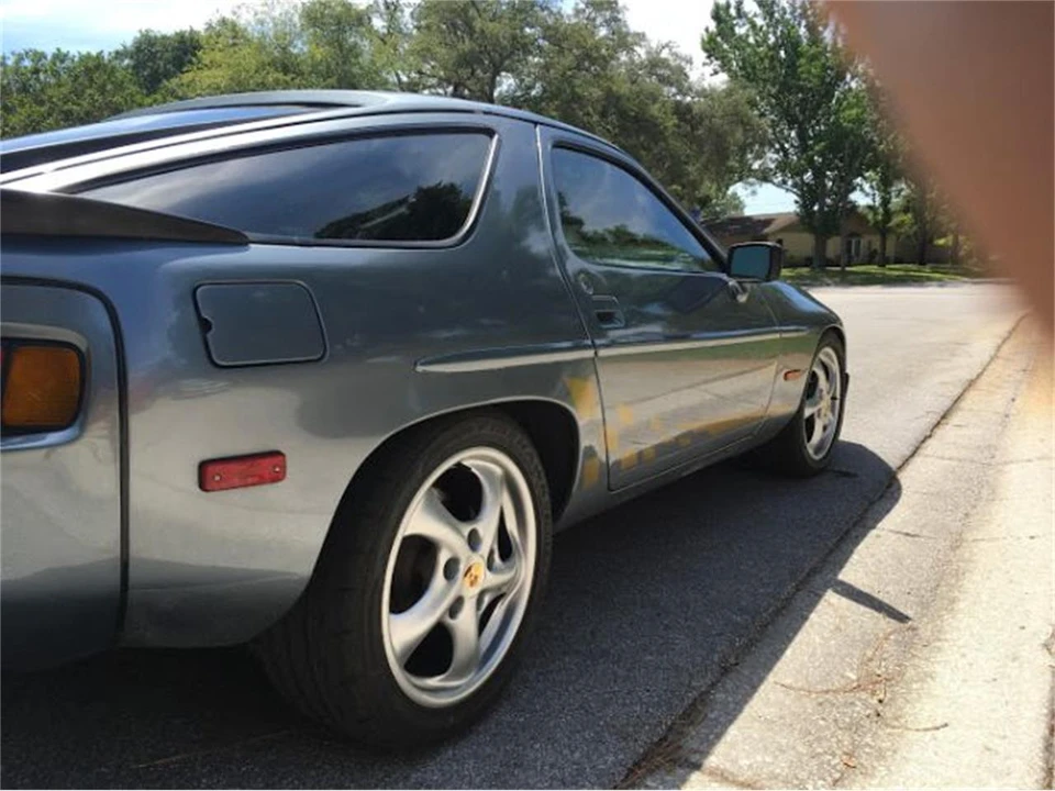 1984 Porsche 928 S - Image 6 of 23