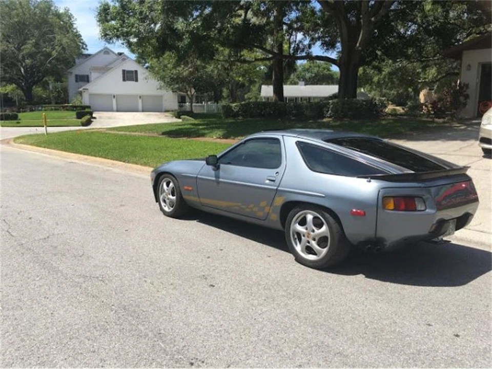 1984 Porsche 928 S - Image 19 of 23