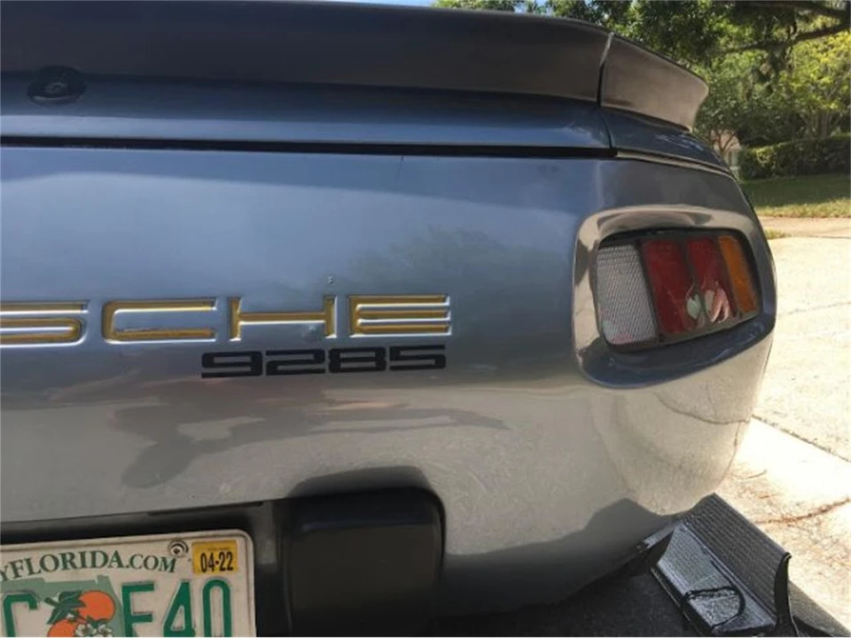 1984 Porsche 928 S - Image 16 of 23