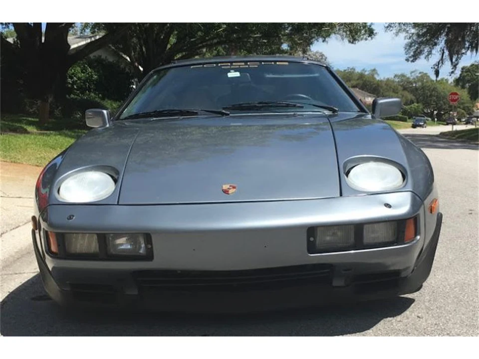 1984 Porsche 928 S - Image 18 of 23