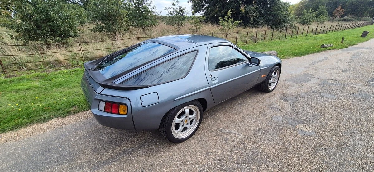 1984 Porsche 928 S - Image 17 of 30