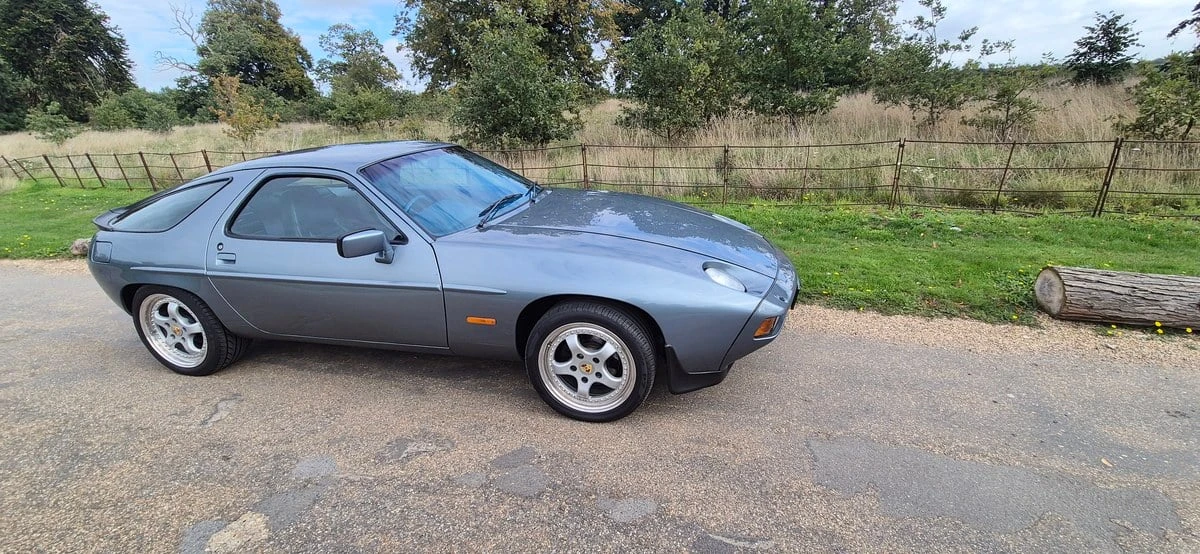 1984 Porsche 928 S - Image 14 of 30