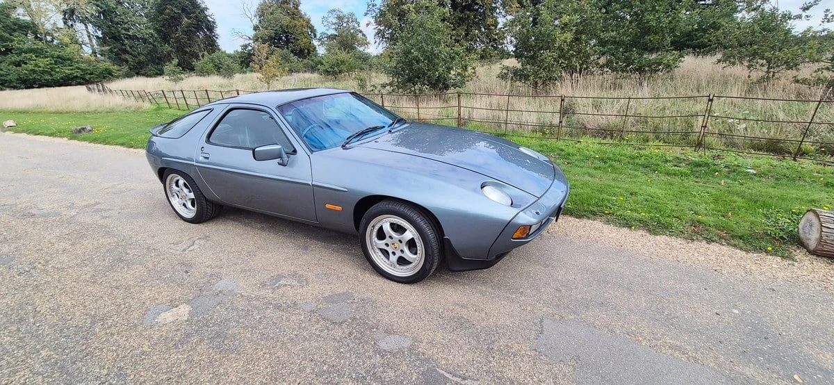 1984 Porsche 928 S - Image 12 of 30