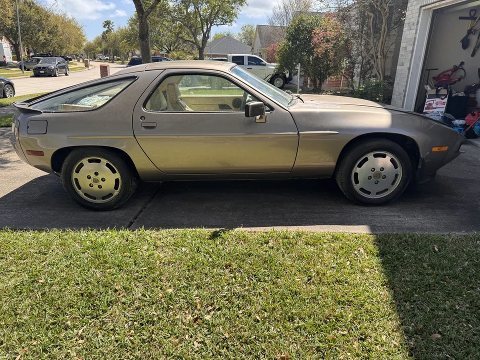 1984 Porsche 928 S - Image 20 of 20