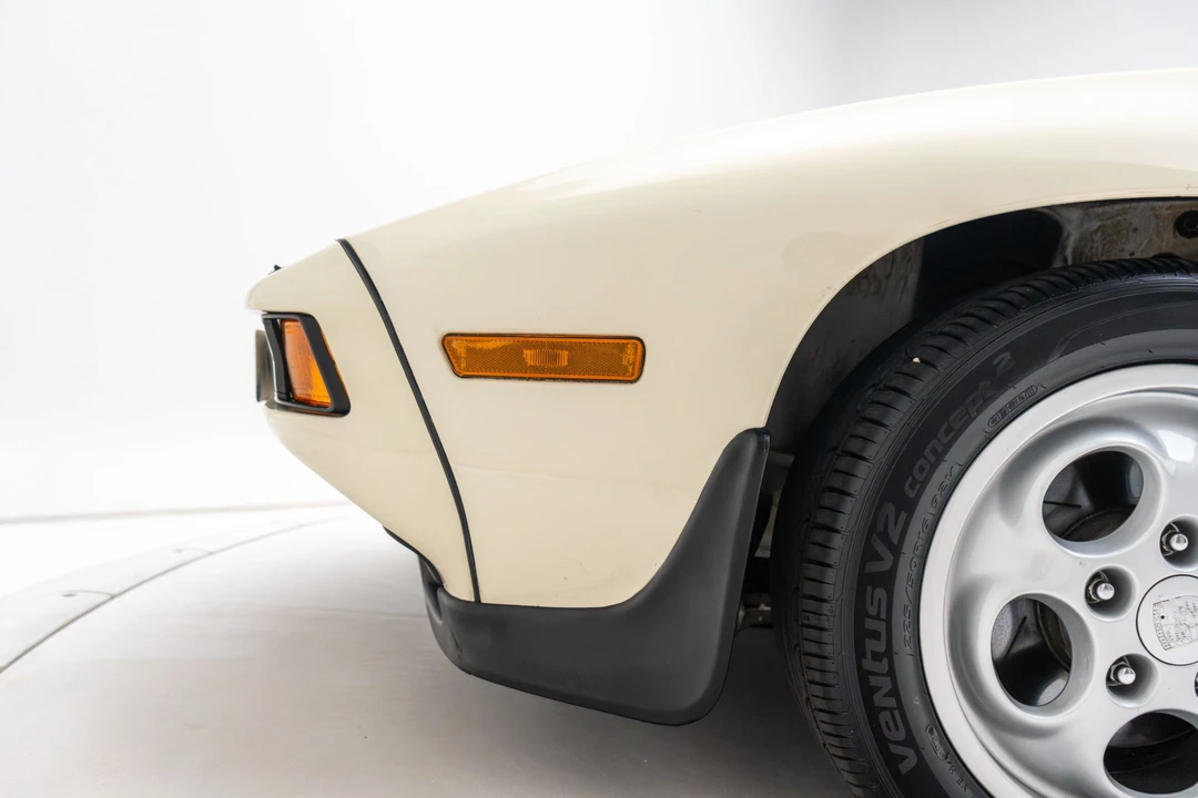 1984 Porsche 928 S - Image 31 of 31