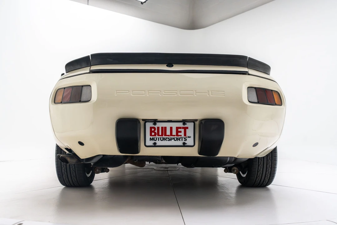 1984 Porsche 928 S - Image 16 of 31