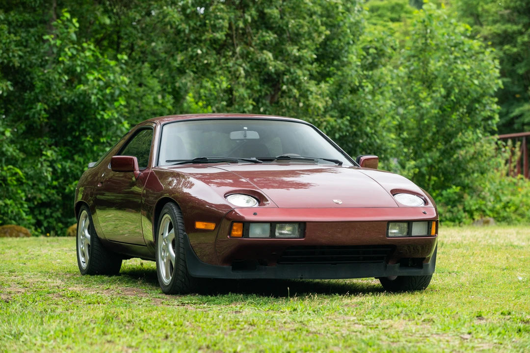 1984 Porsche 928 S - Image 6 of 31