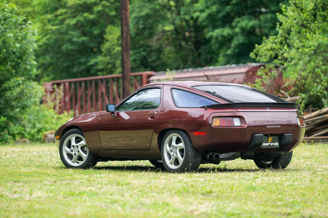 1984 Porsche 928 S - Image 23 of 31