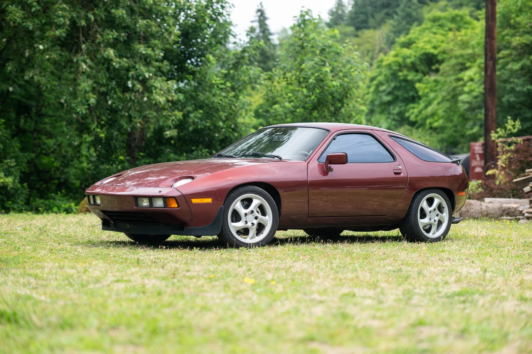 1984 Porsche 928 S - Image 2 of 31