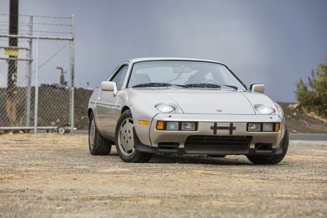 1984 Porsche 928 S - Image 7 of 31