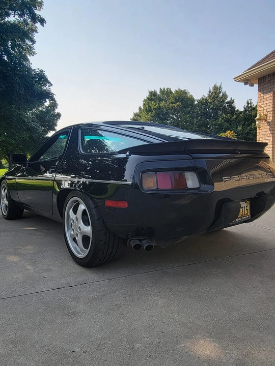1984 Porsche 928 S - Image 11 of 31