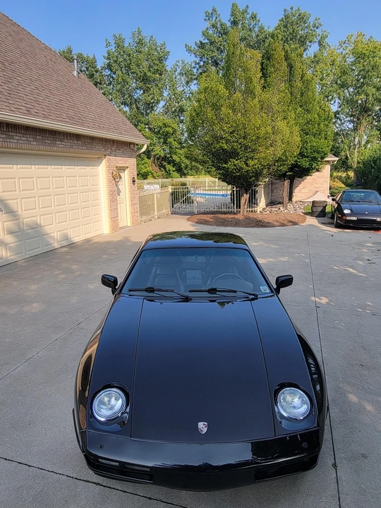 1984 Porsche 928 S - Image 26 of 31