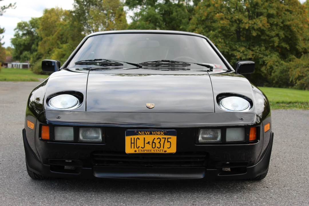 1984 Porsche 928 S - Image 11 of 31