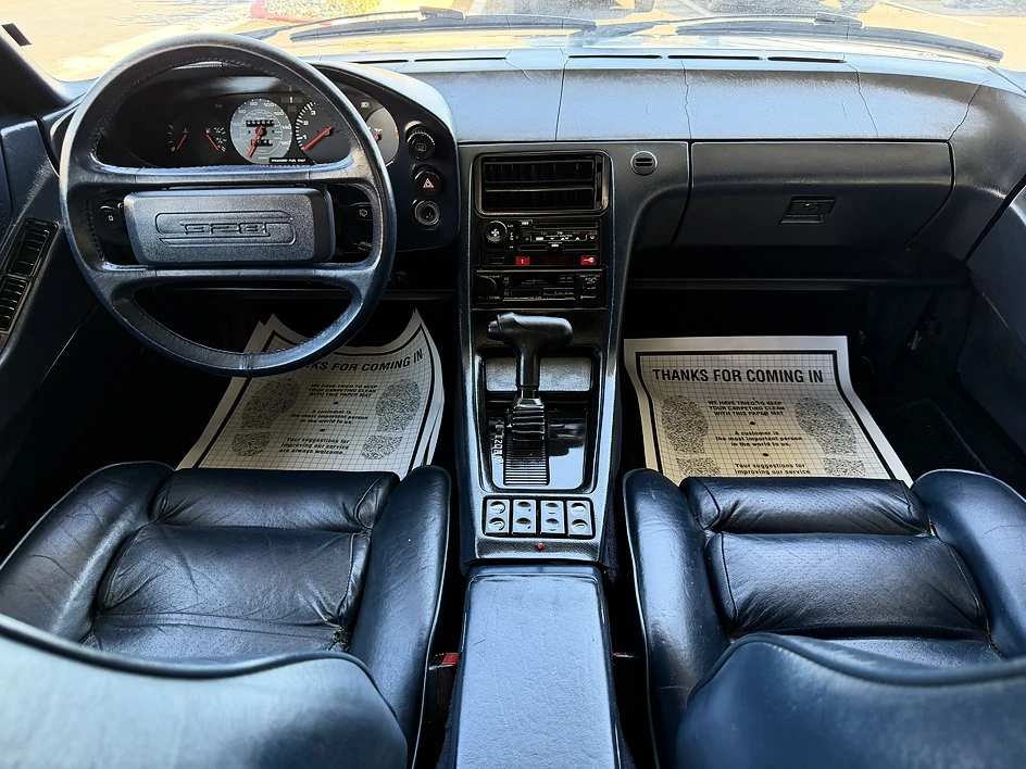 1984 Porsche 928 S - Image 10 of 30