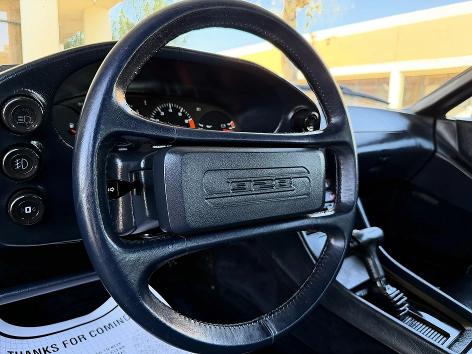 1984 Porsche 928 S - Image 17 of 30