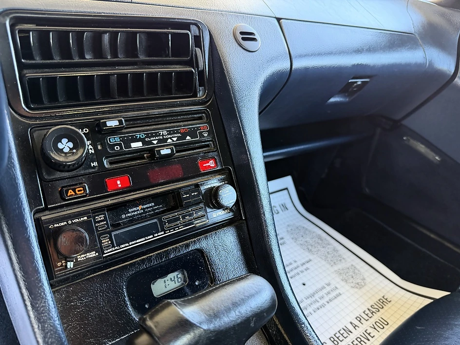 1984 Porsche 928 S - Image 18 of 30
