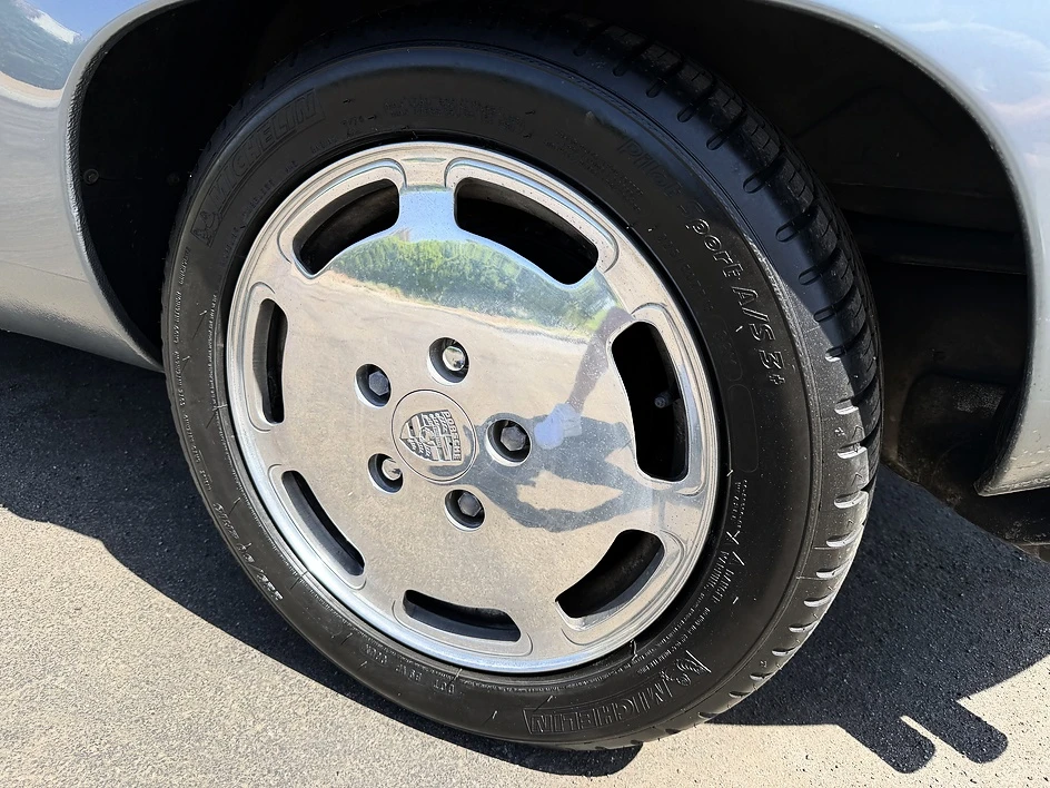 1984 Porsche 928 S - Image 20 of 30