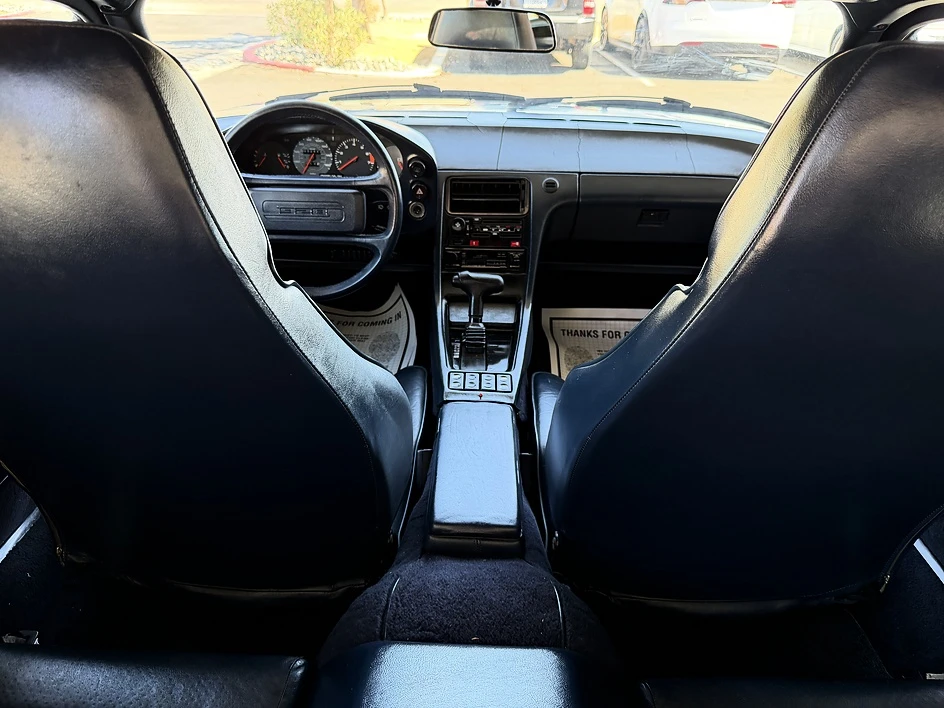 1984 Porsche 928 S - Image 29 of 30