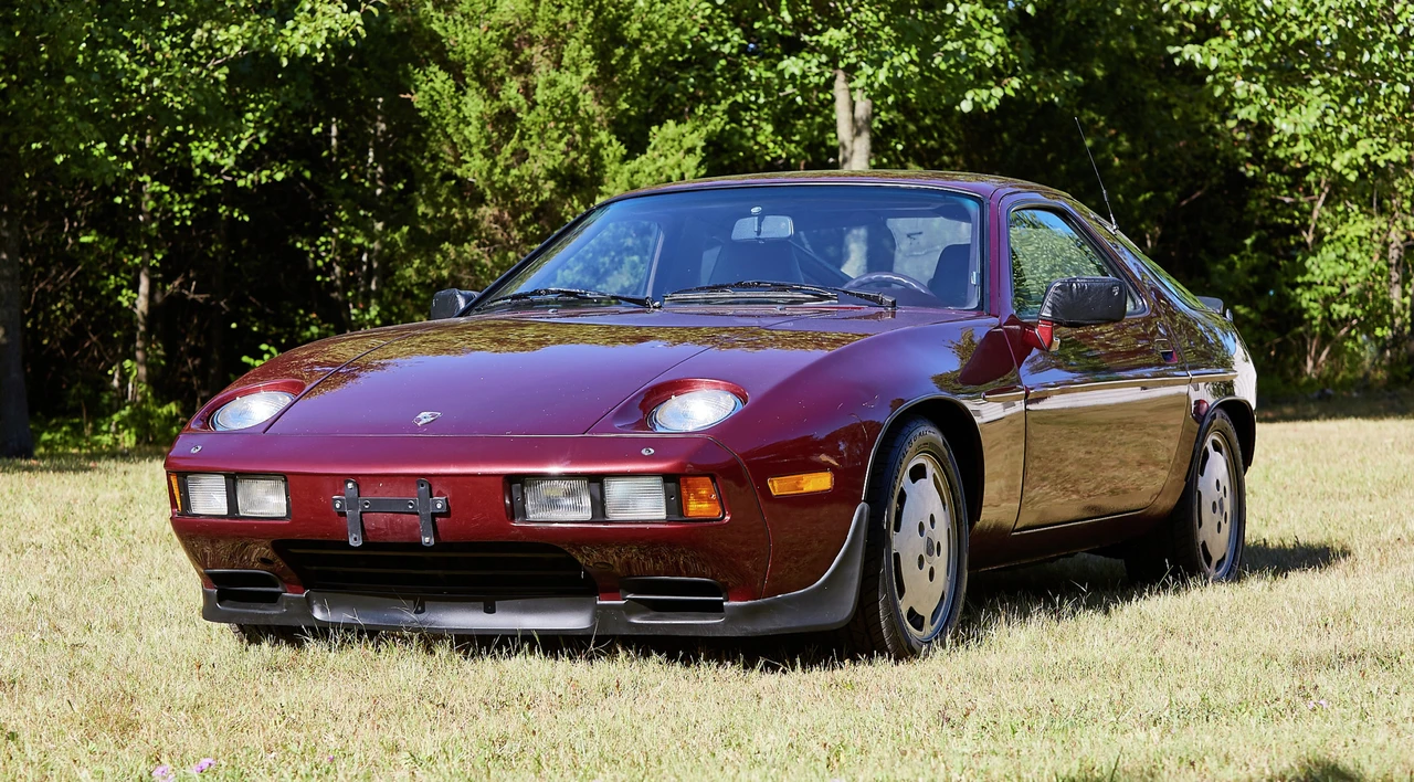 1984 Porsche 928 S - Image 2 of 31