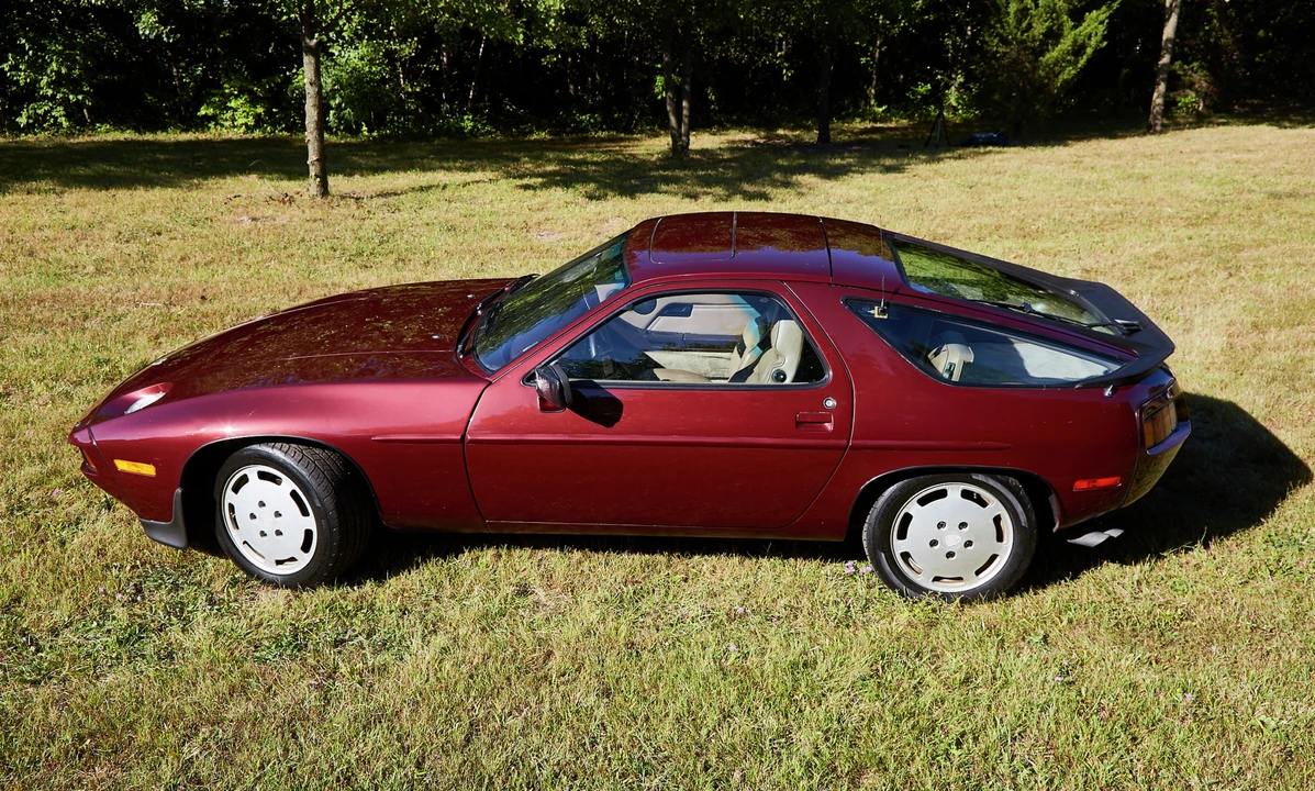 1984 Porsche 928 S - Image 19 of 31