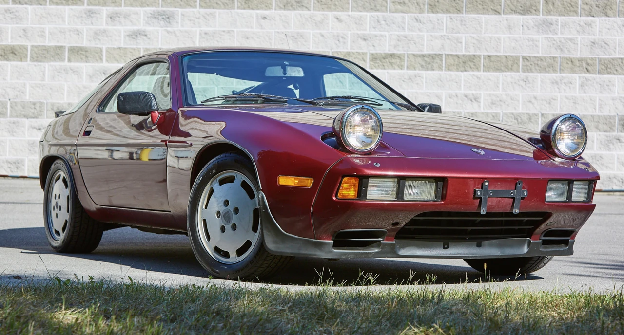 1984 Porsche 928 S - Image 6 of 31