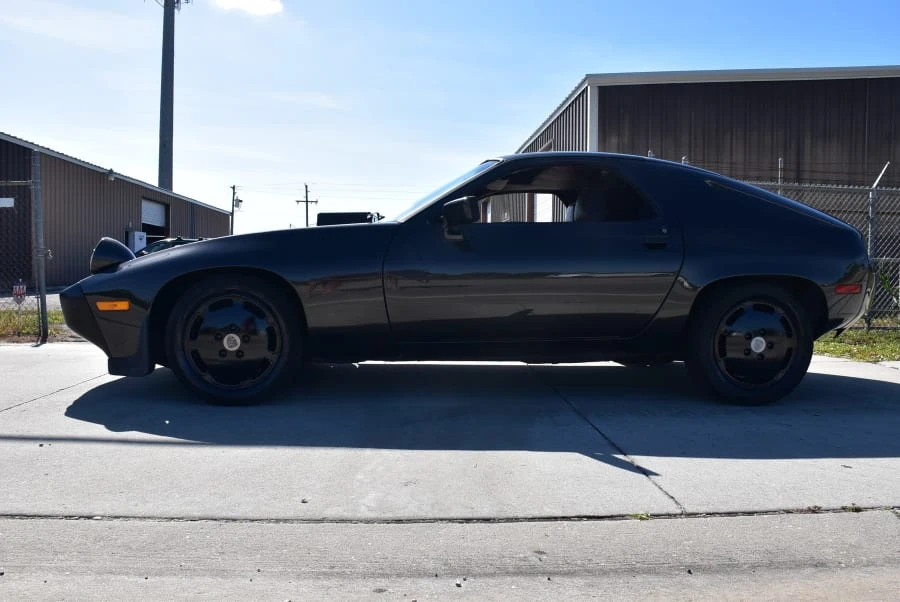 1984 Porsche 928 S - Image 9 of 11