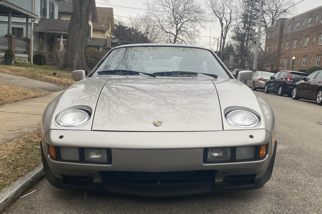 1984 Porsche 928 S - Image 12 of 31