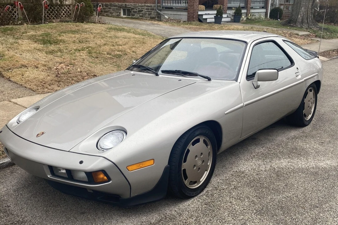 1984 Porsche 928 S - Image 3 of 31