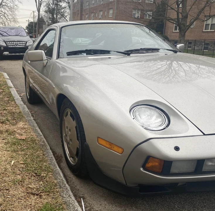 1984 Porsche 928 S - Image 21 of 31