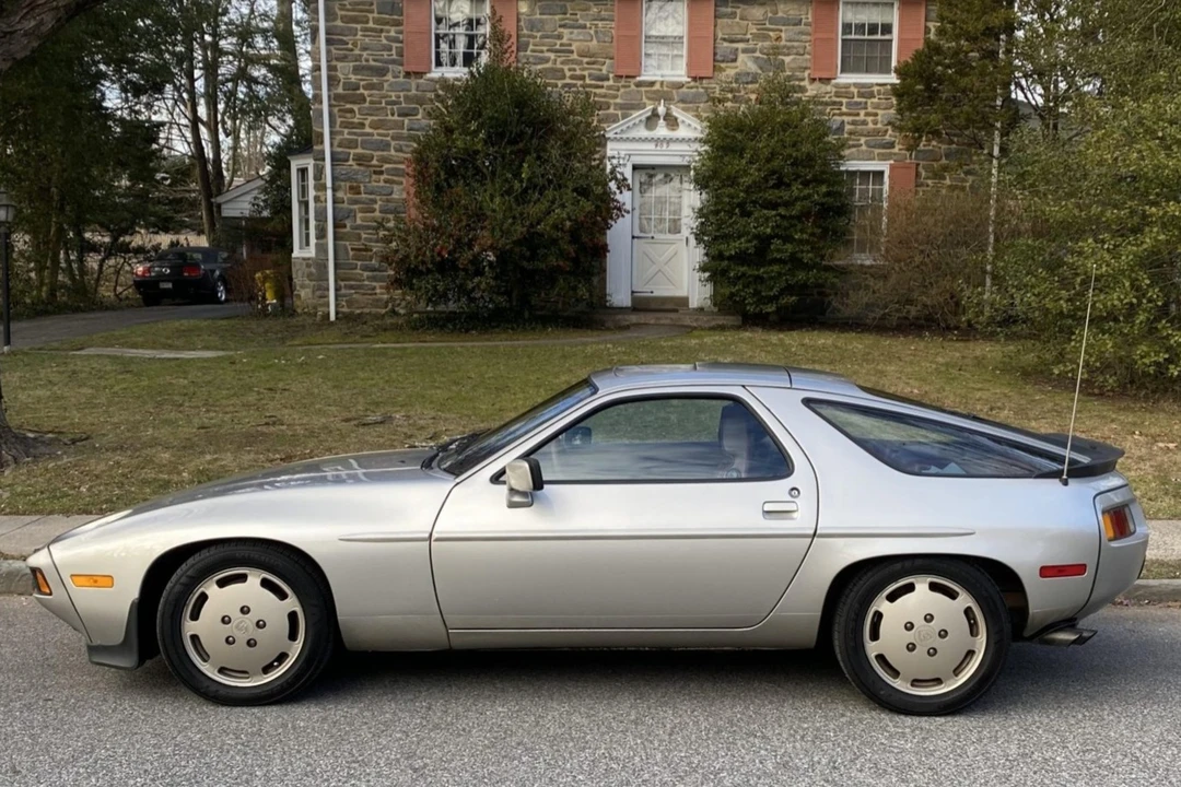 1984 Porsche 928 S - Image 4 of 31