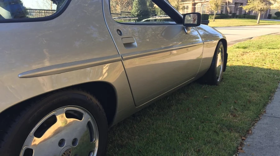 1984 Porsche 928 S - Image 11 of 11