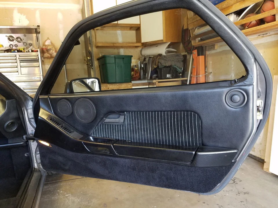 1984 Porsche 928 S - Image 11 of 31