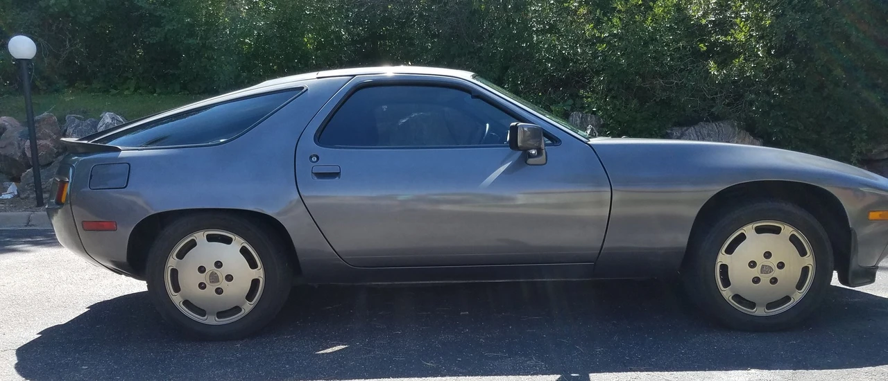 1984 Porsche 928 S - Image 2 of 31