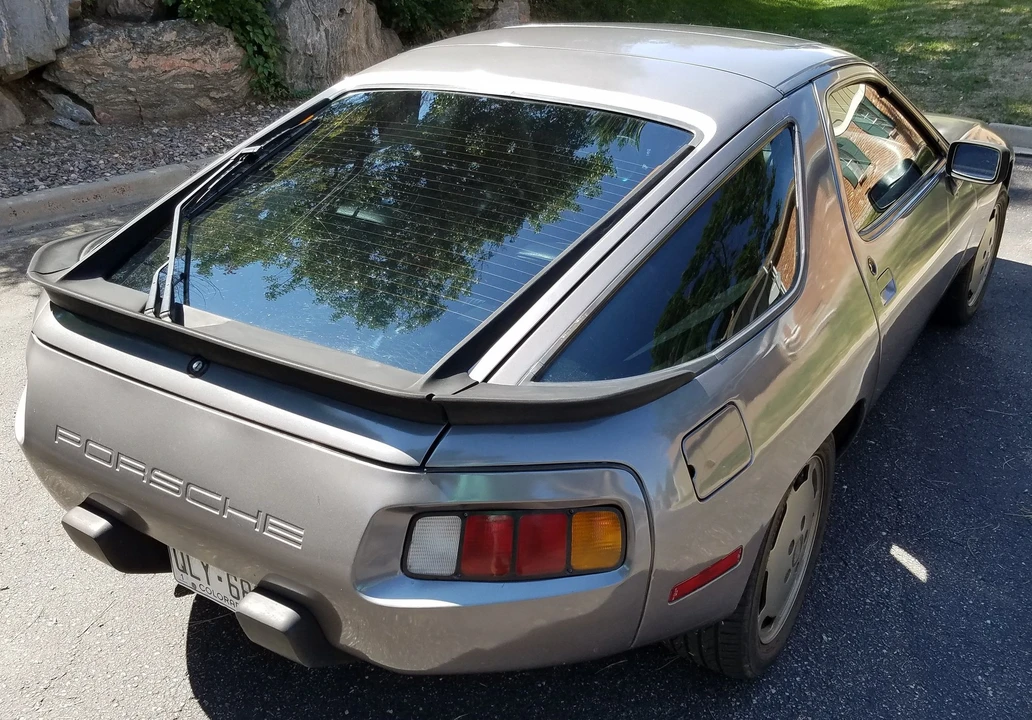 1984 Porsche 928 S - Image 9 of 31