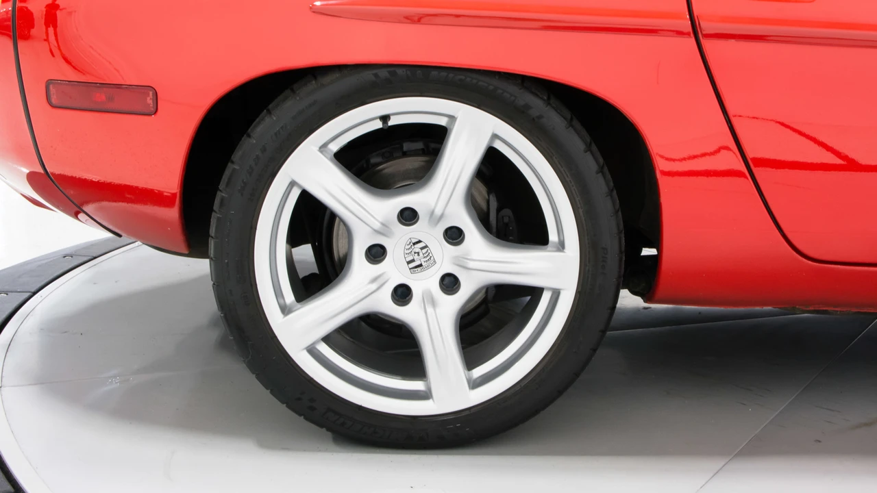 1984 Porsche 928 S - Image 26 of 31