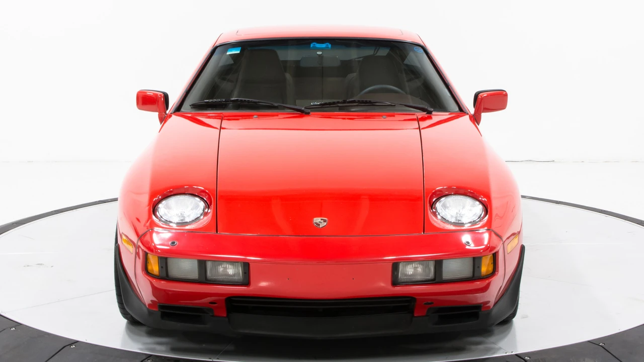 1984 Porsche 928 S - Image 5 of 31