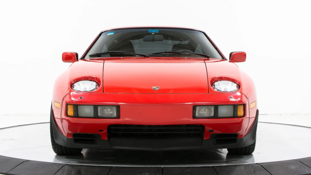 1984 Porsche 928 S - Image 8 of 31