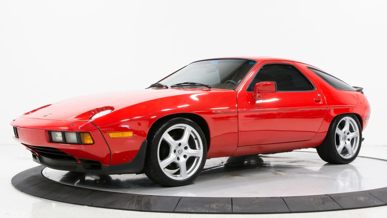 1984 Porsche 928 S - Image 6 of 31
