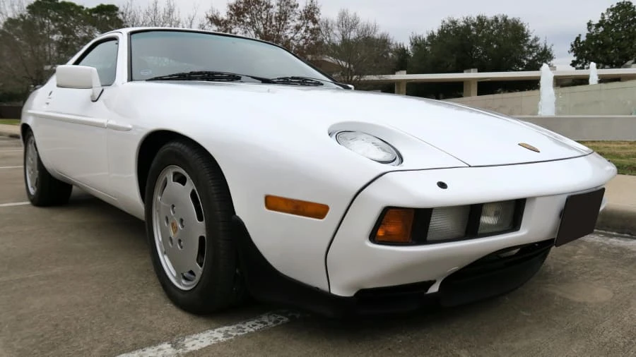 1984 Porsche 928 S - Image 7 of 21