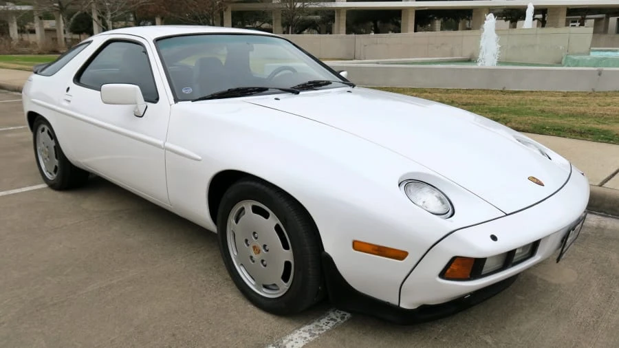1984 Porsche 928 S - Image 10 of 21