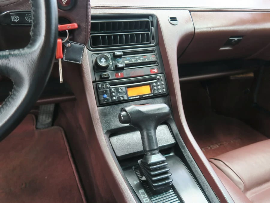 1984 Porsche 928 S - Image 20 of 21