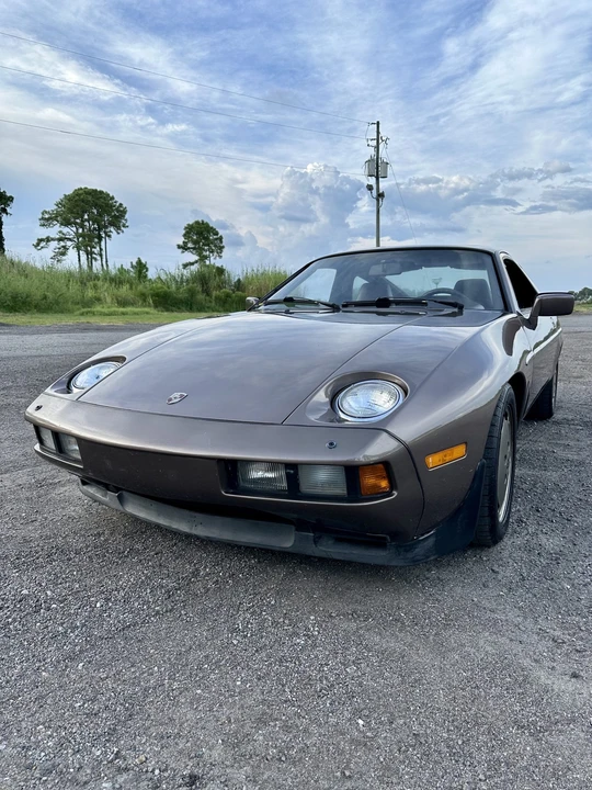 1984 Porsche 928 S - Image 2 of 31