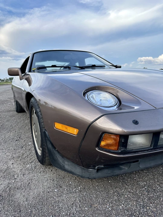 1984 Porsche 928 S - Image 16 of 31