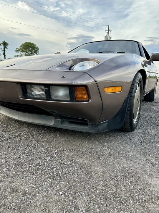 1984 Porsche 928 S - Image 15 of 31