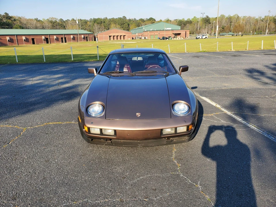 1984 Porsche 928 S - Image 11 of 31
