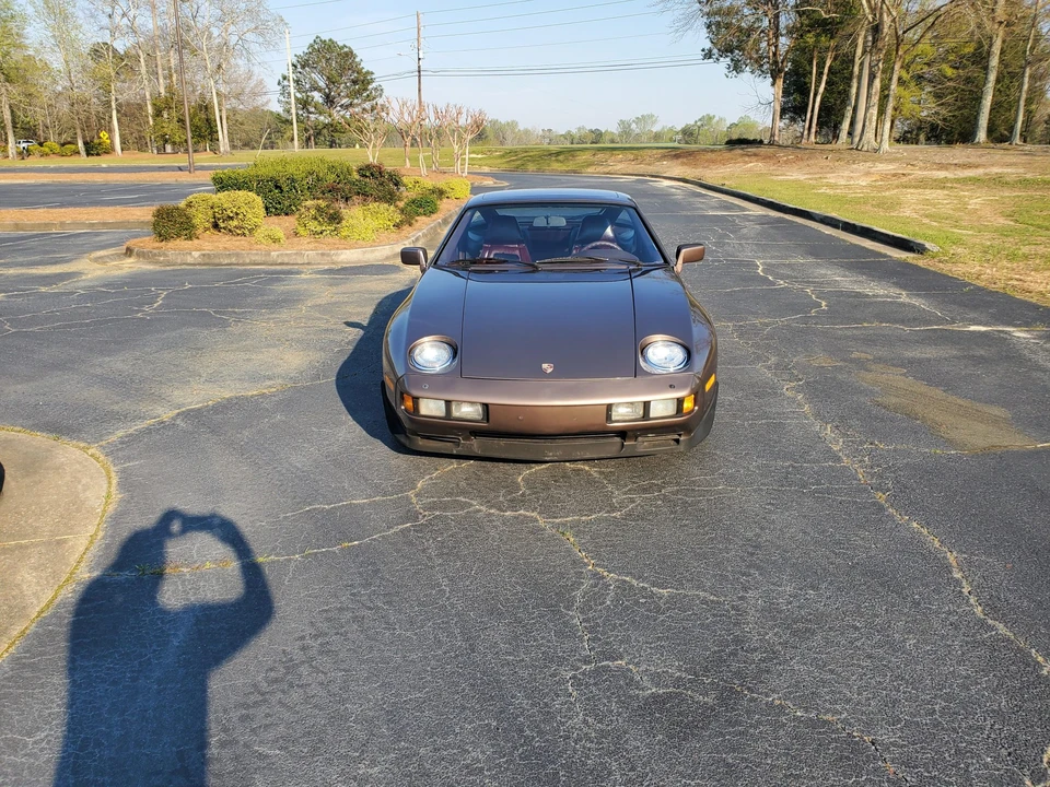 1984 Porsche 928 S - Image 10 of 31