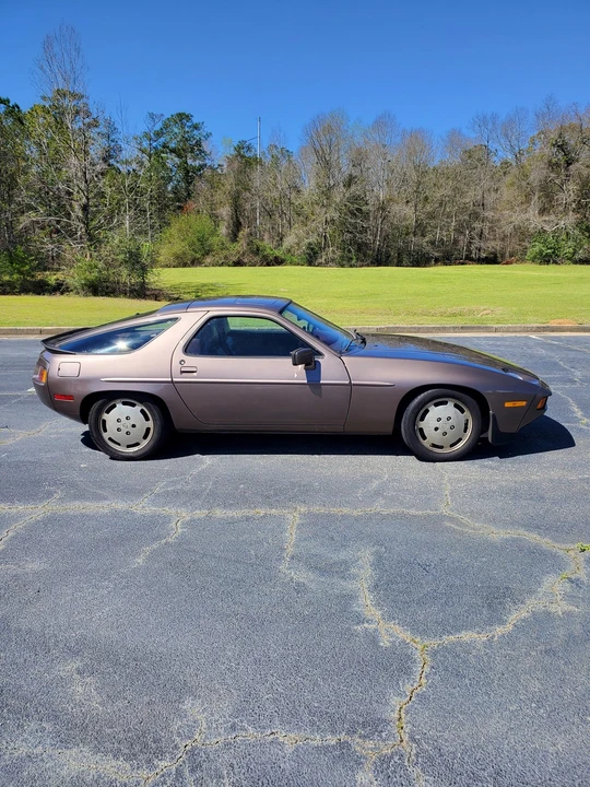 1984 Porsche 928 S - Image 14 of 31