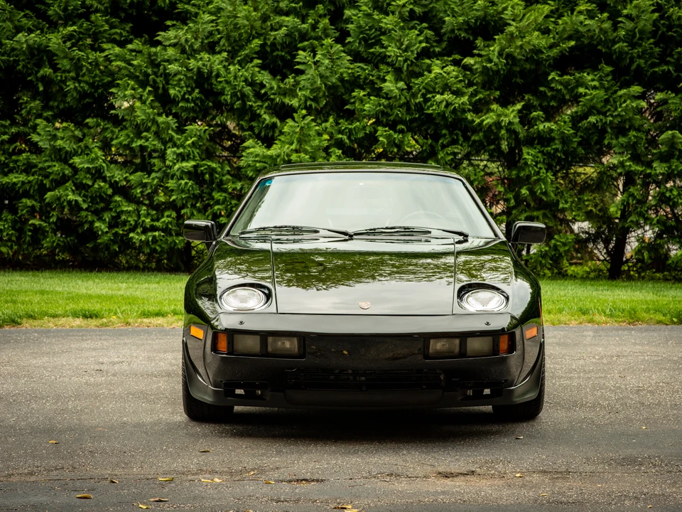 1984 Porsche 928 S - Image 15 of 31