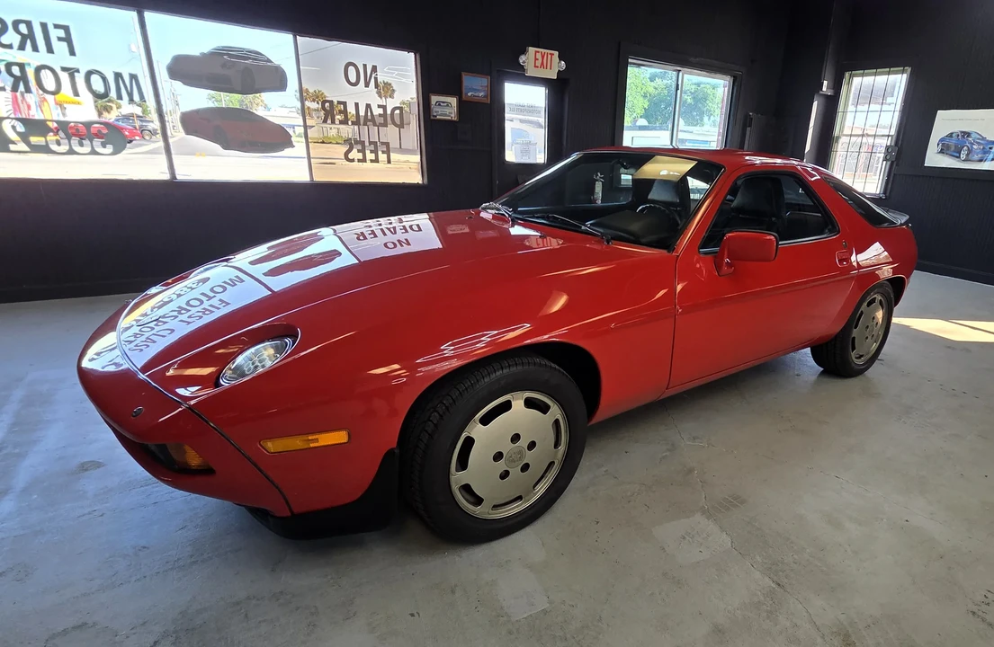 1984 Porsche 928 S - Image 4 of 6