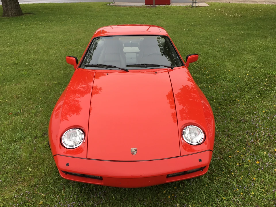 1984 Porsche 928 S - Image 4 of 31